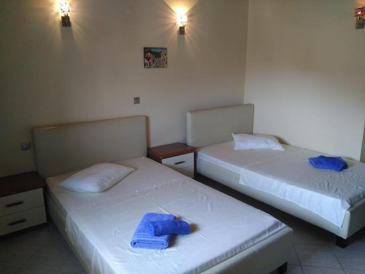 View And Relax Apartment Plataria Esterno foto